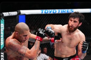 UFC 313: Khabib Beri Peringatan kepada Alex Pereira Soal Mengendalikan Emosi Pasca Provokasi